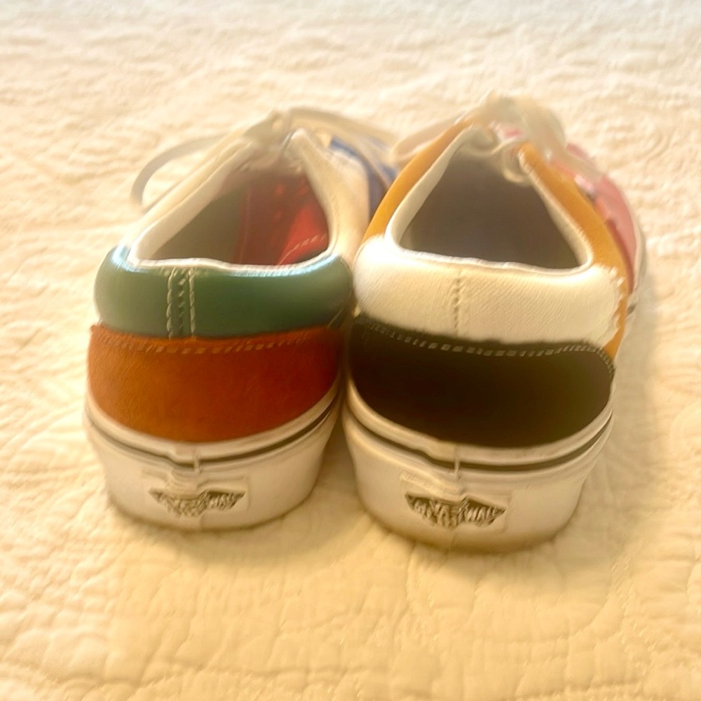 VANS Old Skool 70’s Inspired Colorblock Lace Up Shoes NWOT - Picture 4 of 6